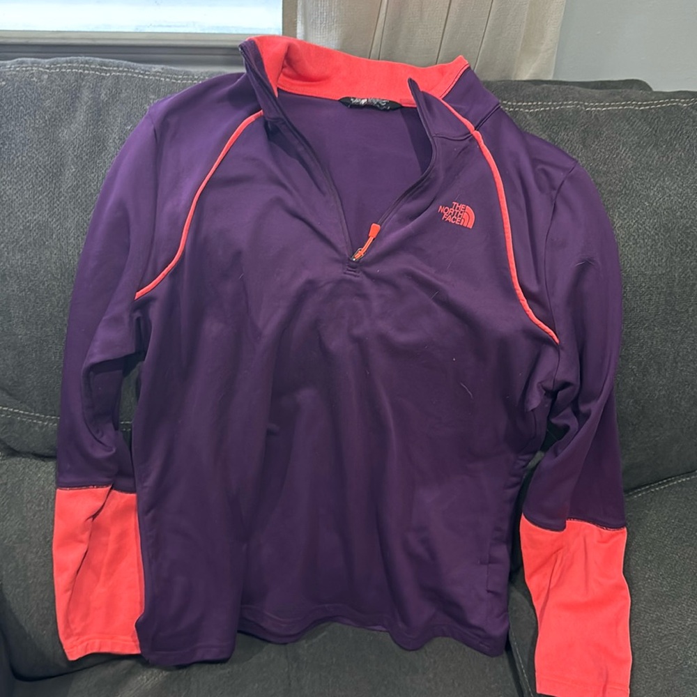 The north face pulled over extra large women